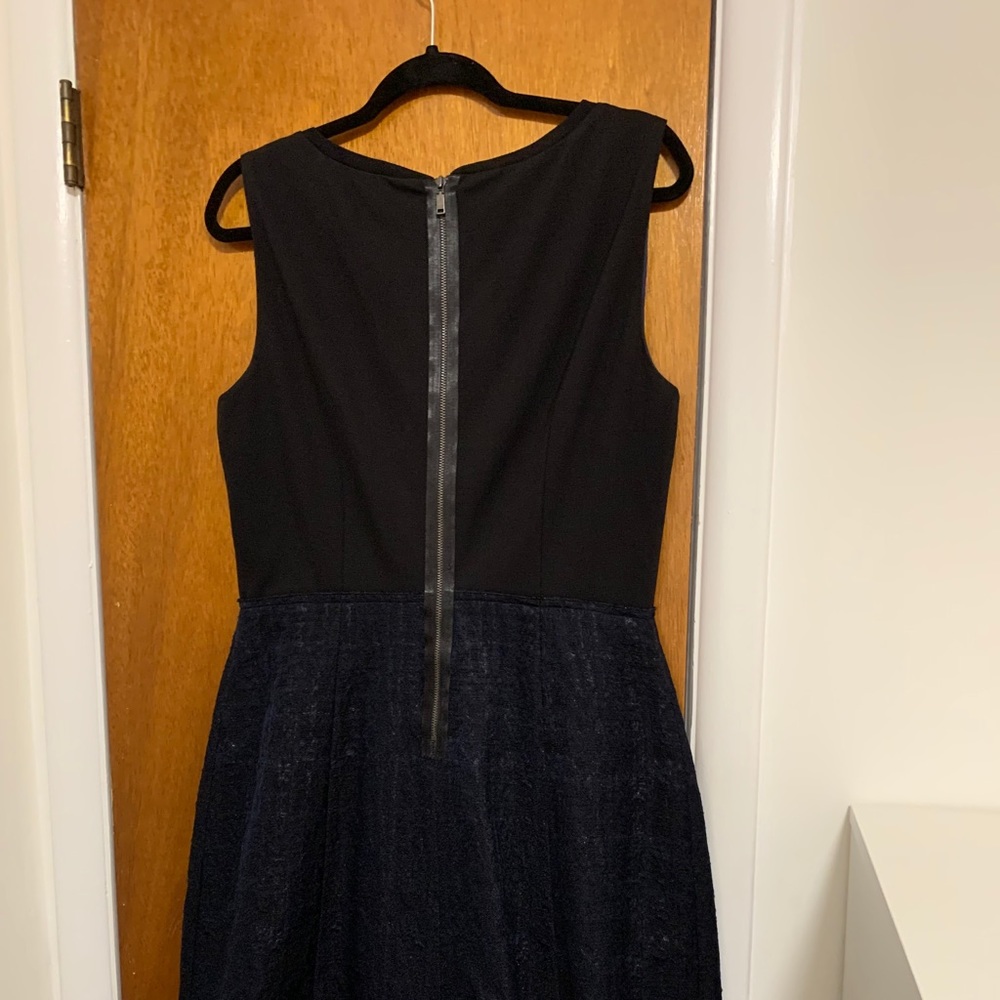 Elie Tahari Dress Sleeveless